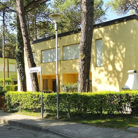Magnolia By Interhome